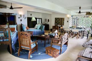 Self catering Beach House on award winning marine conservancy - 3