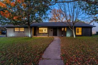 Elegant 3BR Home l Walk to Zilker - 6