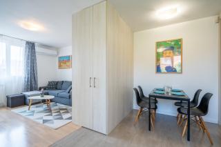 SOFIA41 - Prime Location - 4