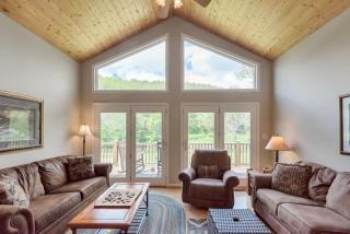 Cozy Cabin Right on the New River in Todd - Easy River Access - Fire Pit - 2