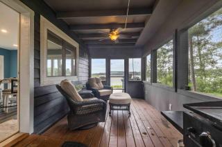 Hartley Lake Hideaway - The Perfect Getaway! - 2