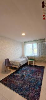 3 bedrooms with 6 single beds - 7