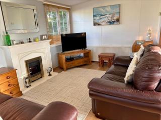 The Lodge - 9