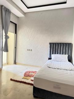 Chic 3BR Apartment in Fez - Fes - 3