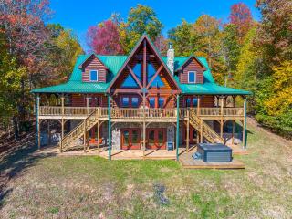 7 Bd Log Cabin Retreat- Game Rm, Hot Tub, Room for the Whole Family! - 9