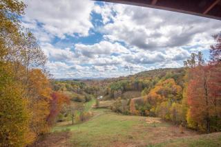 7 Bd Log Cabin Retreat- Game Rm, Hot Tub, Room for the Whole Family! - 4