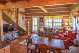 River Access, VIEWS, Sleeps 8, Fire Pit - 8