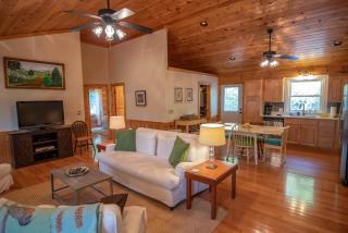 Log Cabin between Boone & J - Hot Tub - Private - Gas Fireplace - One Level - 2