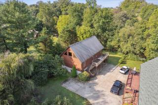 Beauty By The River Lodge by Beyond Expecations - 5