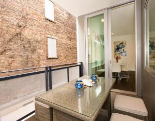 Unique contemporary 1600ft2 2BR 3BA apt OTR - 3