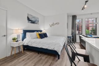 Luxury 1BR Apt-Pool RWJ-Rutgers StPeter-Free Parking - NYC316 - 9