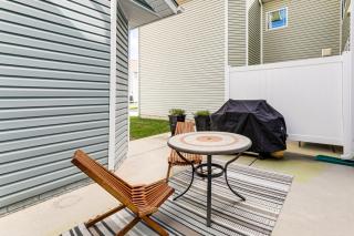 Spacious Townhome 2 Mi to Bethany Beach Boardwalk - 7
