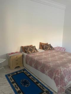 Cozy Retreat - 4