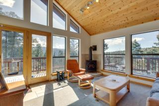 Mtn-View Deck Cabin Getaway in Angel Fire - 6