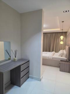 Luxury and classy 3 bedroom in Victoria Island - 3