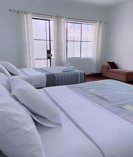 Apartamento Ideal para Familias y Grupos A Pasos de Larcomar y Parque Kennedy - 0