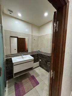 3 bedroom apartment with living room and terrace 90metre - 5