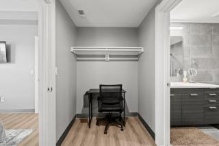 Modern Luxury in Columbus Near Downtown & OSU - 5