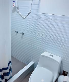 P2 Amplio Dpto Familiar a Minutos del Parque Kennedy, Malecon y Larcomar - 4