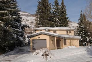 Vail Home with Private Creek & Backyard - 7