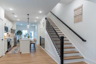 Charming Charlotte Townhome - 4