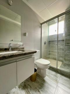 Departamento moderno cerca de la Av América Cochabamba - 1