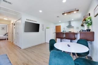 Cozy 2 Bedroom apartment in Tannersville, minutes from Camelback Mountain - 7
