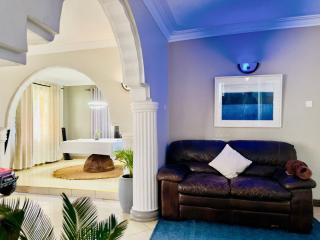 Shaku Villa - 2