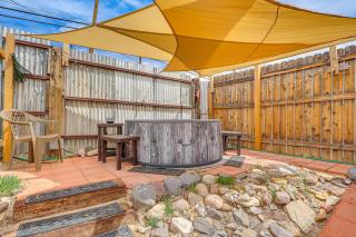 New Mexico Cottage Hot Springs Fed Tub On-Site - Truth or Consequences - 9