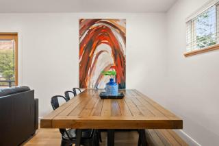 Near Downtown Stylish 2BR With Amazing Patio - #2 - 2