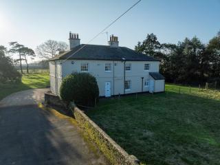 Hawthorn Farmhouse - 8