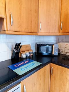 Central Apartment, Parking, Ground Floor, Sleeps 6 - 1