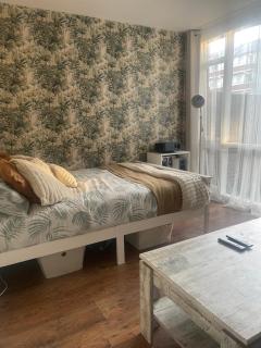 Cosy urban space - 4