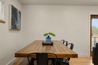 Near Downtown Stylish 2BR With Amazing Patio - 6 - 2