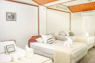 The Sea Front Inn - 5