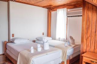 The Sea Front Inn - 9