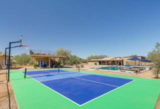 Oro Valley Guest House with Roof Top Views - 5