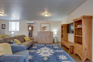 Oro Valley Guest House with Roof Top Views - 6