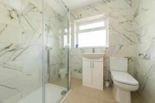4 Beds Free Parking Fully Equipped Home - 6
