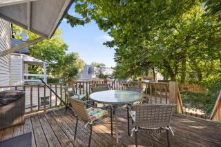 Spacious Historic House Near Louisville Sites - 8