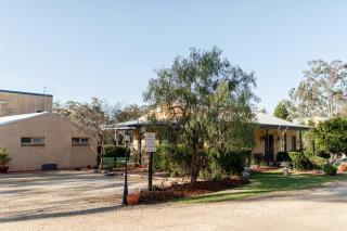 Chez Vous Villas Pokolbin - 2