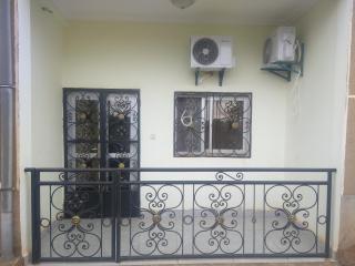 Olympus House Meuble - 1