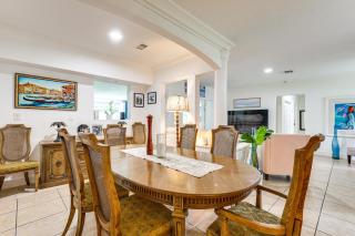 5 Mi to Beach Home with Shared Yard in North Miami - 5