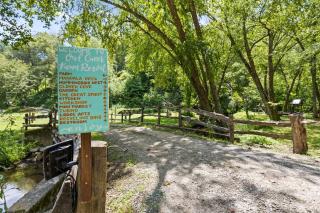 Lodge Apartment at Owl Creek Farm Resort - 5