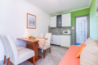 Apartments by the sea Supetarska Draga - Gonar, Rab - 24851 - 1