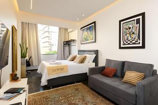 Apto reformado, Vista lateral do Mar, Quadra Praia - 0