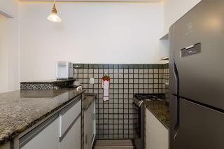 Apto reformado, Vista lateral do Mar, Quadra Praia - 8