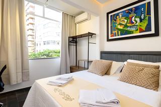 Apto reformado, Vista lateral do Mar, Quadra Praia - 2