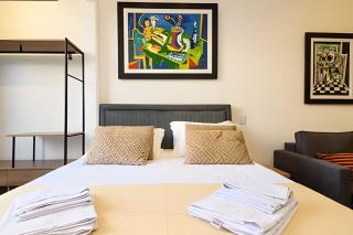 Apto reformado, Vista lateral do Mar, Quadra Praia - 1