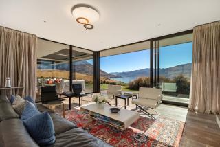 The Lake House by Sotheby's Luxury Rental Homes - 2